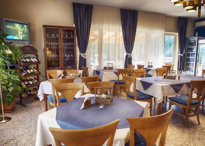 русалка, Hotell